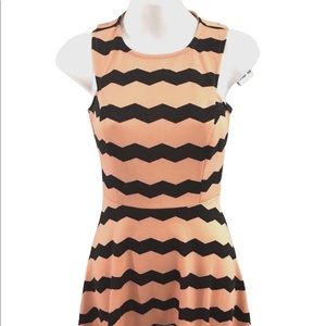 NWT Bar III Women's Dress Size XXS Fit Flare Orange Black